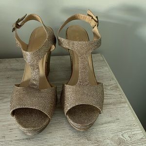 Rampage gold women’s wedges
